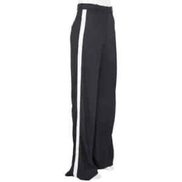 Burberry (authentic) Women’s black trousers - Picture 7 of 7